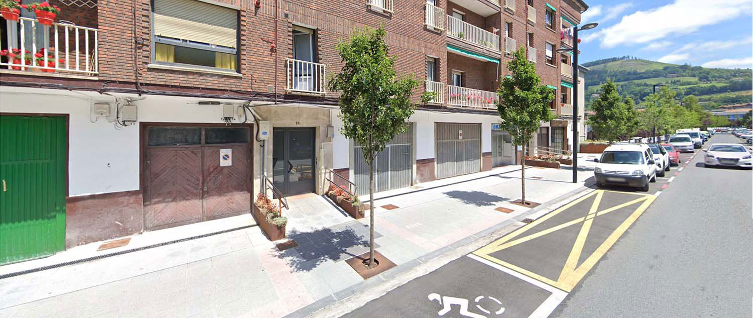 Reurbanización C/Urdaneta 16 - C/Artiz 13