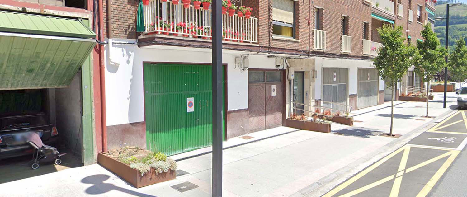Reurbanización C/Urdaneta 16 - C/Artiz 13