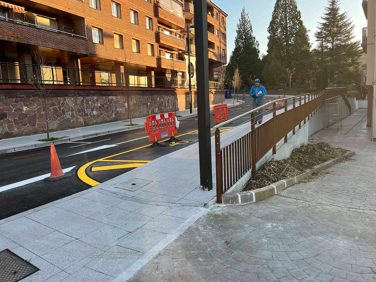 Reurbanización barrio Artiz, 24 - 32 mejora de accesibilidad