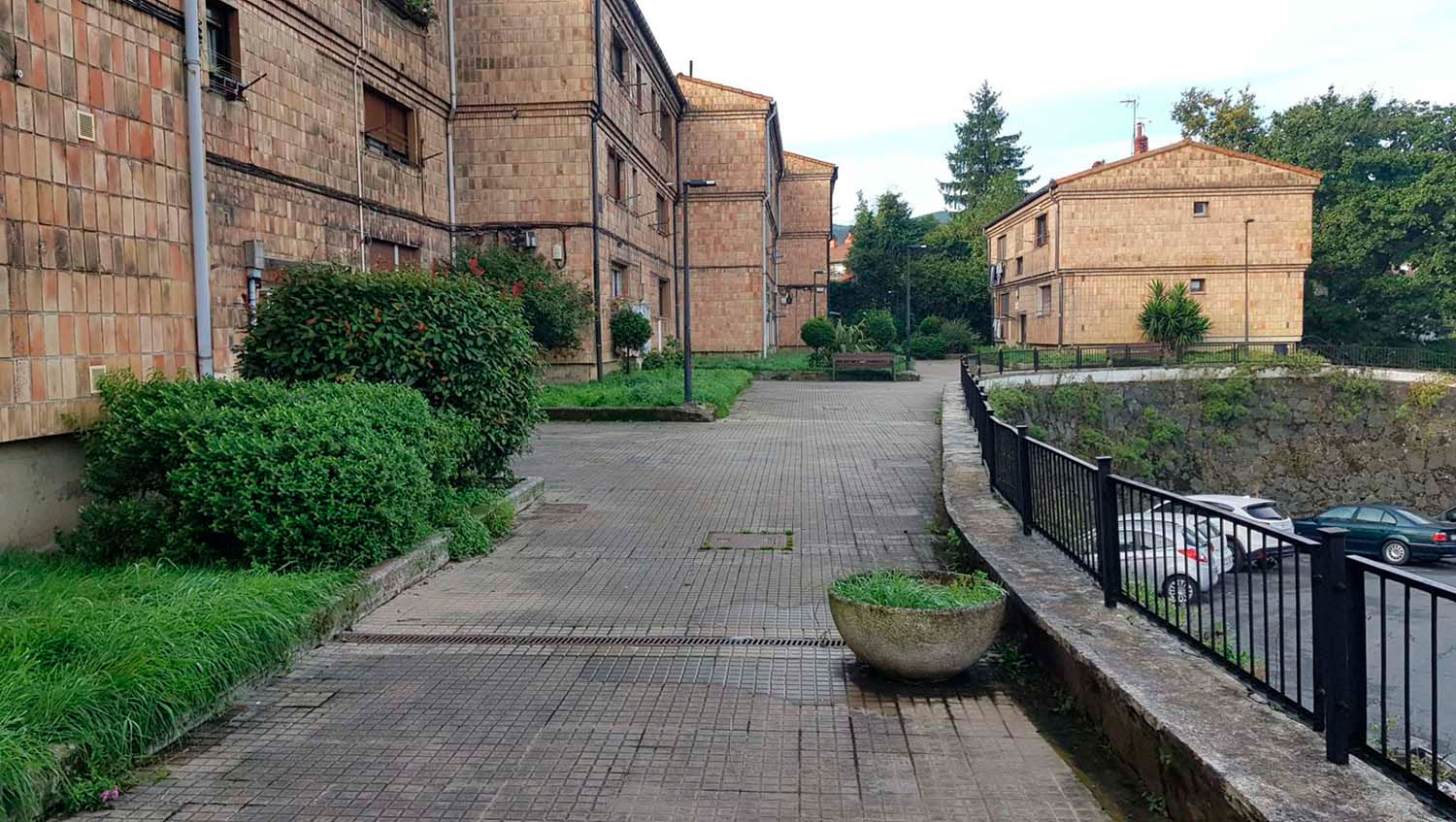 Reurbanización paseo Esteban Orbegozo fase I.