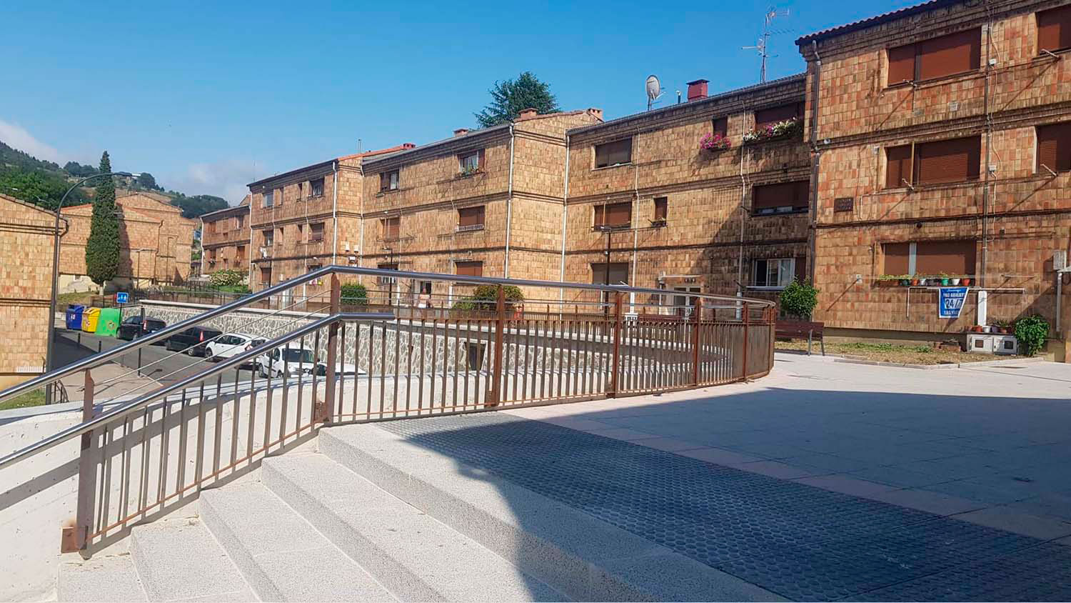 Reurbanización paseo Esteban Orbegozo fase I.