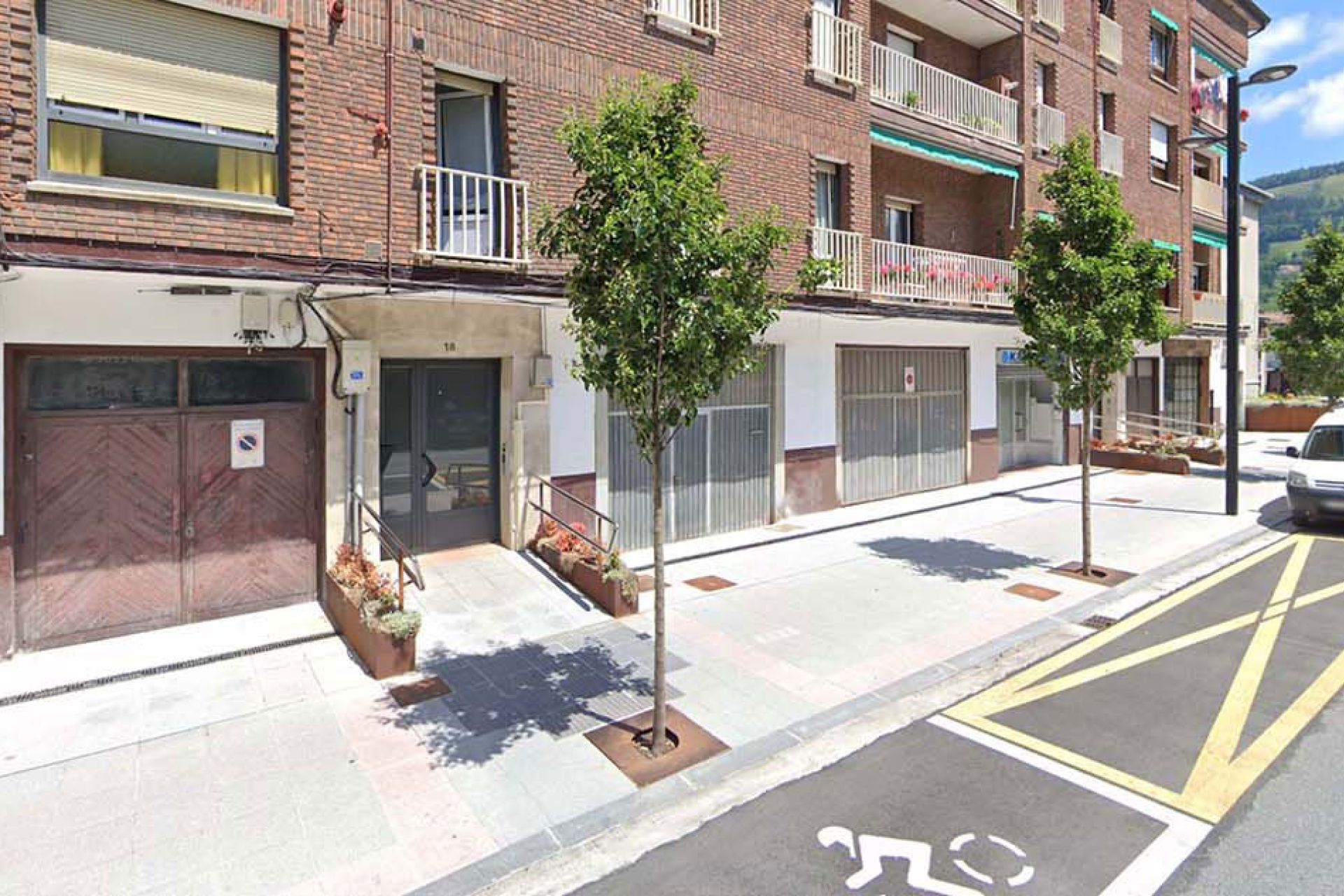 Reurbanización Urdaneta, 16-Artiz, 13. Zumarraga